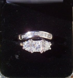 rings in box1.jpg