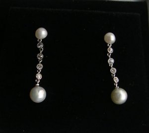 earrings1979.jpg