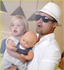 shiloh-jolie-pitt-bonpoint-baby-07.jpg