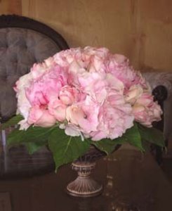 effusive urn.jpg