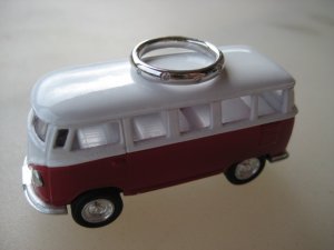 prettybluesvan.jpg