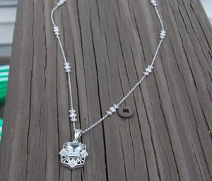 necklace2bk.jpg