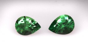 Green-Pear2.jpg