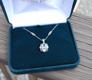 necklace4.jpg