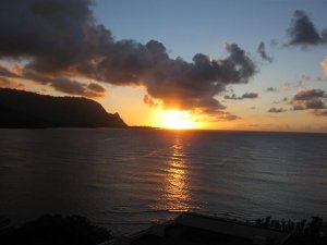 CGkauaisunset.JPG