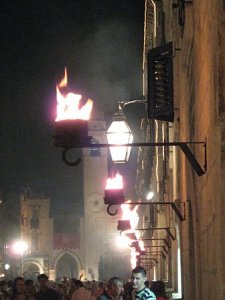 74484374713_0_ALB.jpg