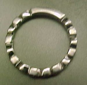 eringwbandlgk5.jpg