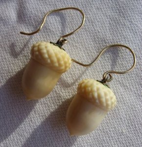 ivoryacorns1.jpg