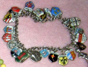 charmbracelet2.jpg
