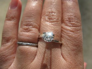 kylie117gogring8.jpg