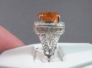 spessartite-garnet-white-003.jpg