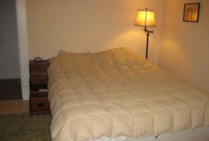 masterbed.jpg masterbed.jpg