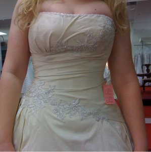 HOLLY IPHONE 077.jpg