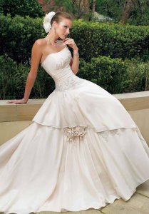 Symphony-MaggieSottero.jpg