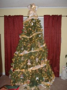 Christmas2008tree1ss.jpg