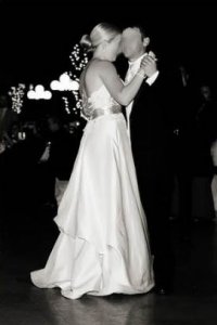 french bustle not poufy.JPG