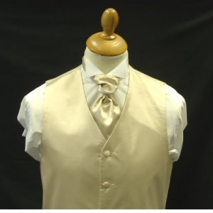 dcravat.jpg