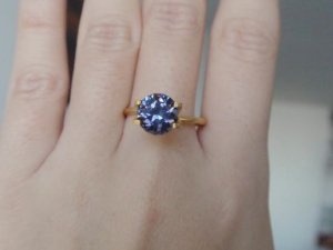 BEGBlueSpinel40.jpg