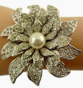 SilverChanelCuffBracelet2.jpg