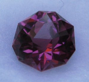 garnet3795.jpg