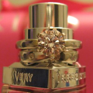 VeryIrresistableArrow98124.jpg