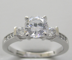 ring3spavepic123.jpg