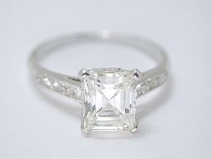 Perfect emerald cut ring.jpg Perfect emerald cut ring.jpg