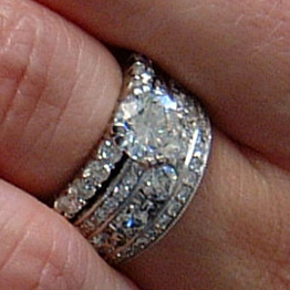 DSCF1053ringcloseupweb-PSco.jpg
