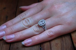 1_40%20carat%20cushion1.jpg