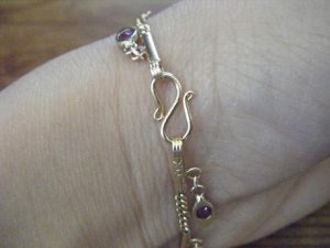 RUBYBRACELETdt1 004.jpg