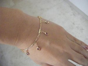 RUBYBRACELETdt1 003.jpg