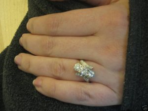 deco 3 stone on hand.jpg