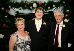 wedding 82 - mike and his parents.JPG