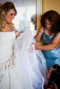 wedding 20 - getting dressed.JPG