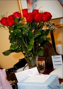 wedding 1 - roses.JPG wedding 1 - roses.JPG