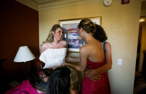wedding 19 - getting dressed.JPG