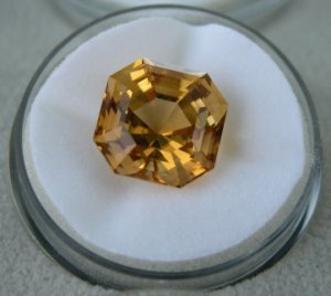 Citrine Asscher 01.JPG