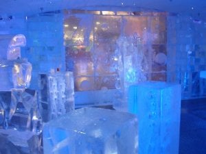 icebar_small.JPG