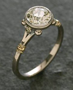 JM2tonebezel.jpg