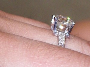 sideviewhandmring.jpg