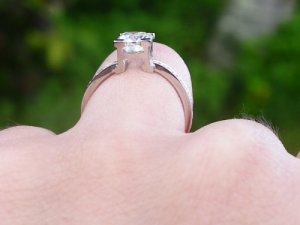 hsideofring1.jpg