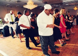 receptionchefdancing100309.jpg