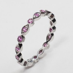 ebaypinksapetern0809.JPG