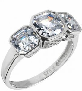 3 stone bezeled asscher ring.jpg