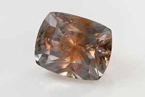 Bi Color Sapphire.png