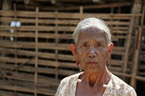 800px-ChinWoman.jpg