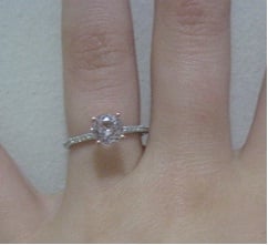 handdyringg.jpg