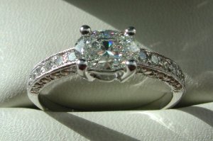 oval 0.7ct huisman98 PS e.jpg