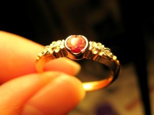 VCrubyRingByLamp002.jpg