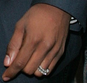 nick-cannon-wedding-ring-02.jpg